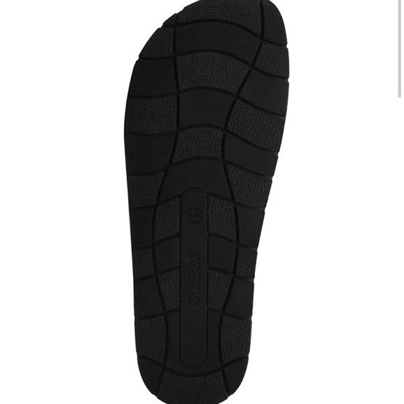 New GUESS Felda Quilted Buckle Sandals - Picture 5 of 5